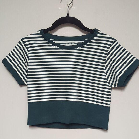 Aerie Green and White Striped Crop Top - Picture 1 of 5